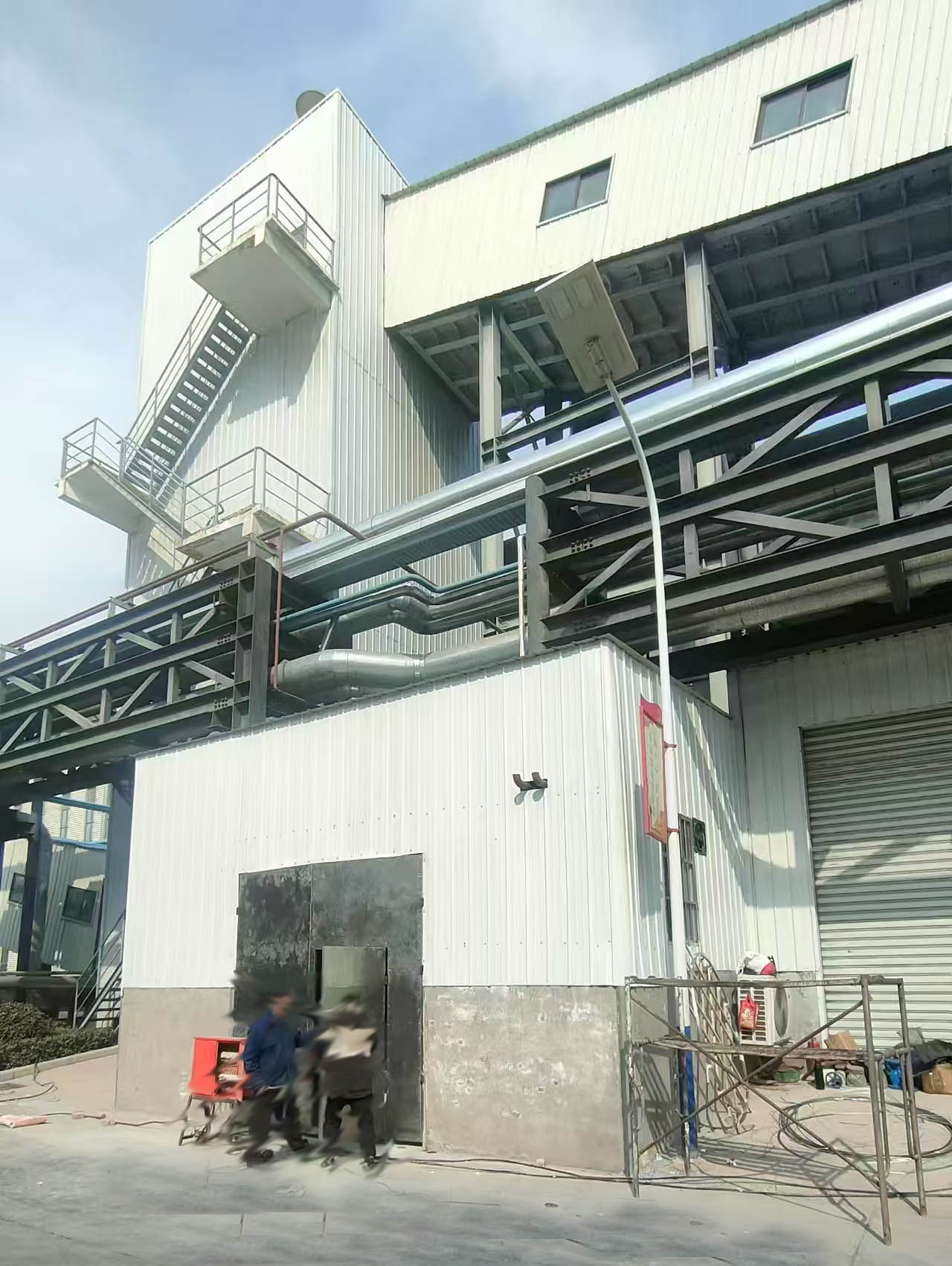 焦作安彩新材料有限公司余熱鍋爐房.jpg